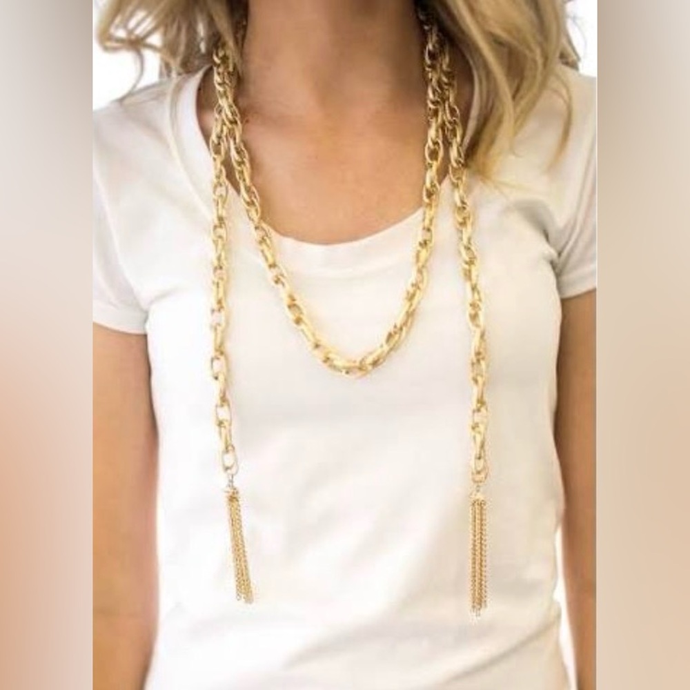 Paparazzi SCARFed for Attention Necklace in Gold